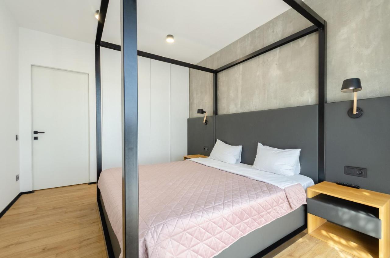 Petrovdom 23-173 In Stylish Apartments At Rc Kiev Exteriör bild